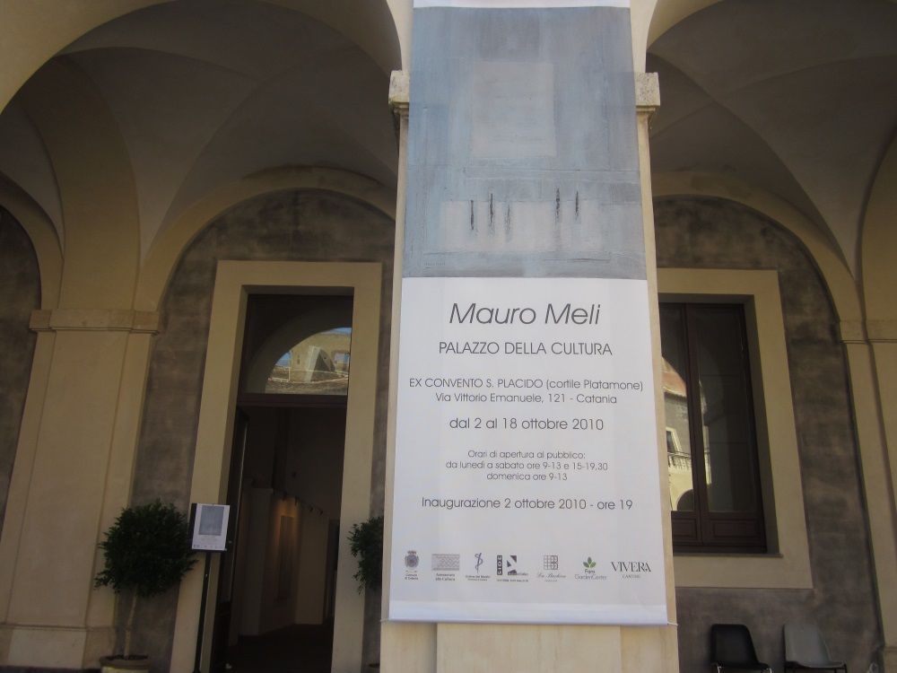 Mostra Antologica Cortile Platamone - Artista: Mauro Meli - Pittore - Ingresso